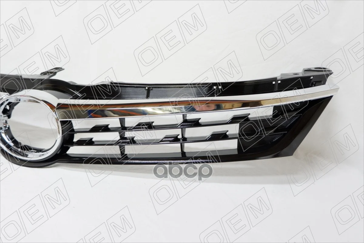 Решетка радиатора Toyota Camry 7 XV50 2017-2018 - миниатюра 4