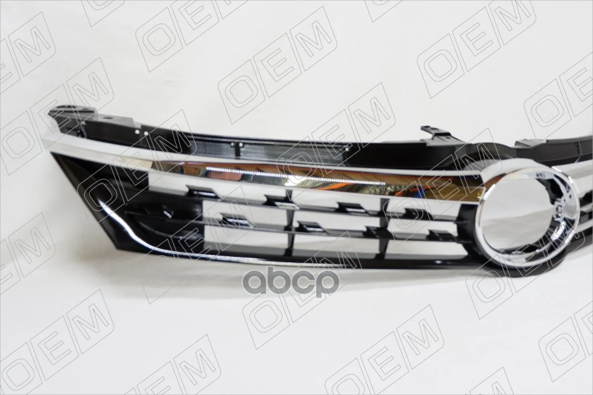 Решетка радиатора Toyota Camry 7 XV50 2017-2018 - миниатюра 5