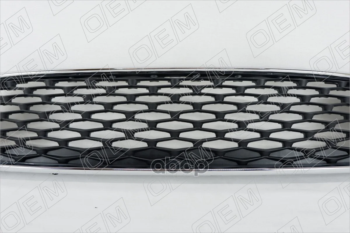Решетка радиатора Ford Focus 3 2015-2019, с хромом - миниатюра 4