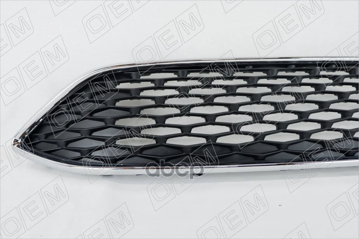 Решетка радиатора Ford Focus 3 2015-2019, с хромом - миниатюра 5