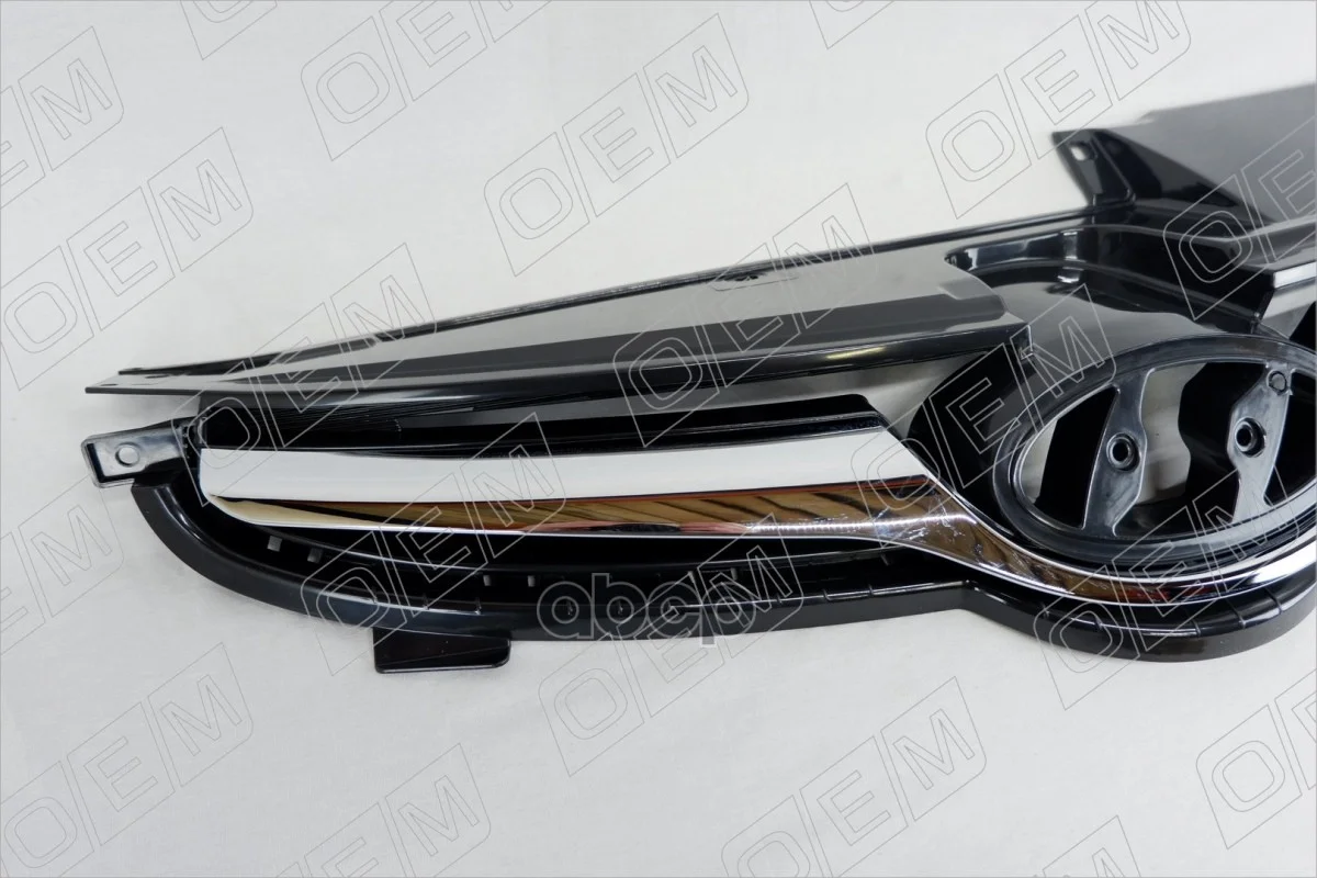 Решетка радиатора Hyundai Elantra 5 MD 2013-2016 - миниатюра 5