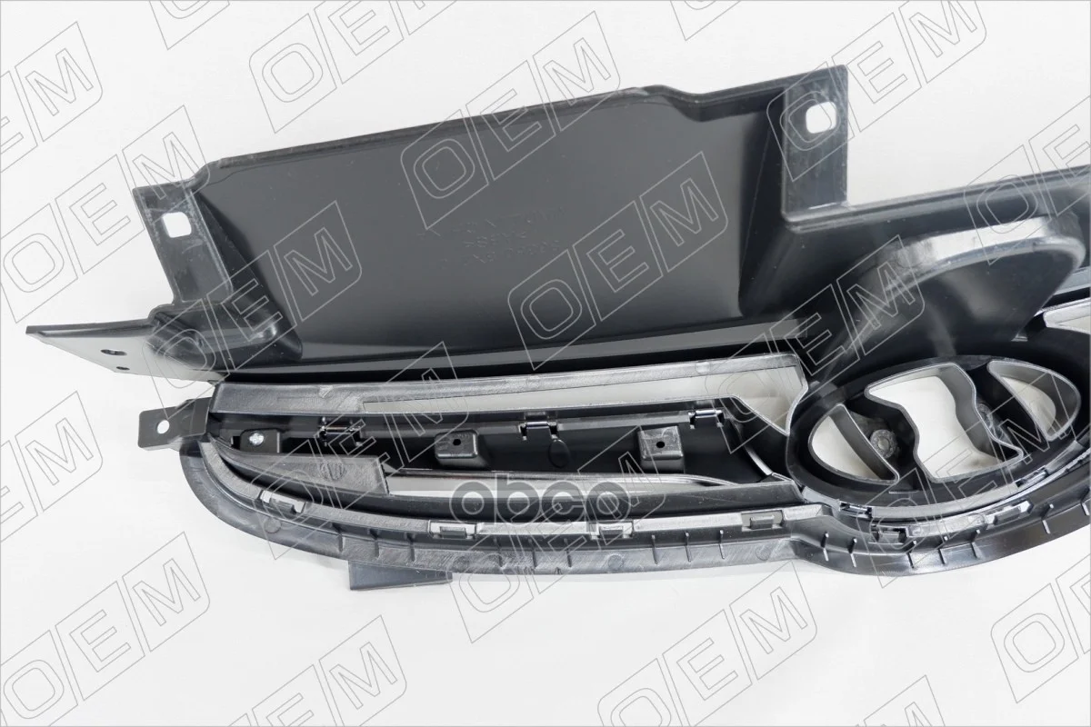 Решетка радиатора Hyundai Elantra 5 MD 2013-2016 - миниатюра 9