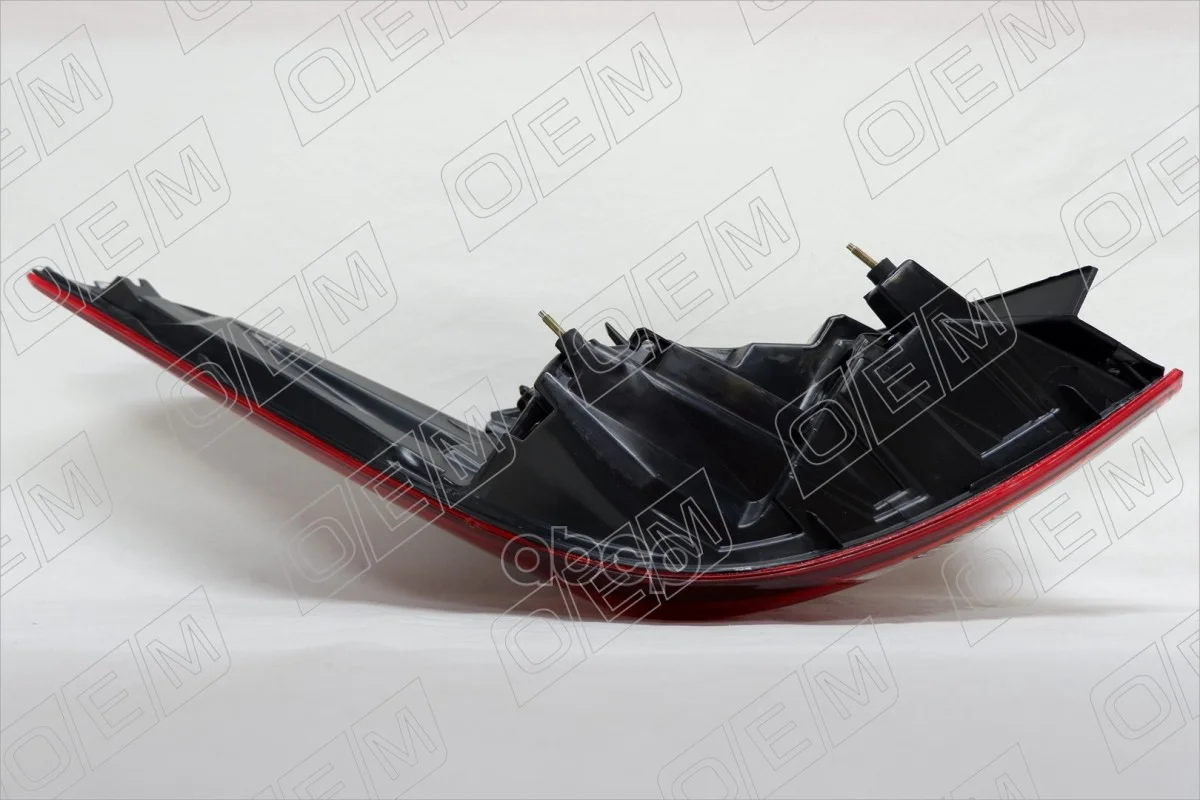 Фонарь правый внешний Hyundai Elantra 5 MD - миниатюра 2