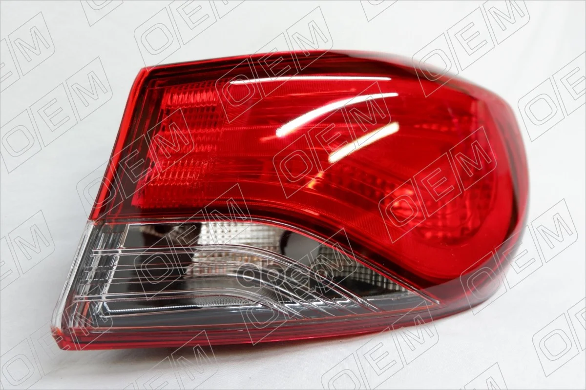 Фонарь правый внешний Hyundai Elantra 5 MD - миниатюра 3