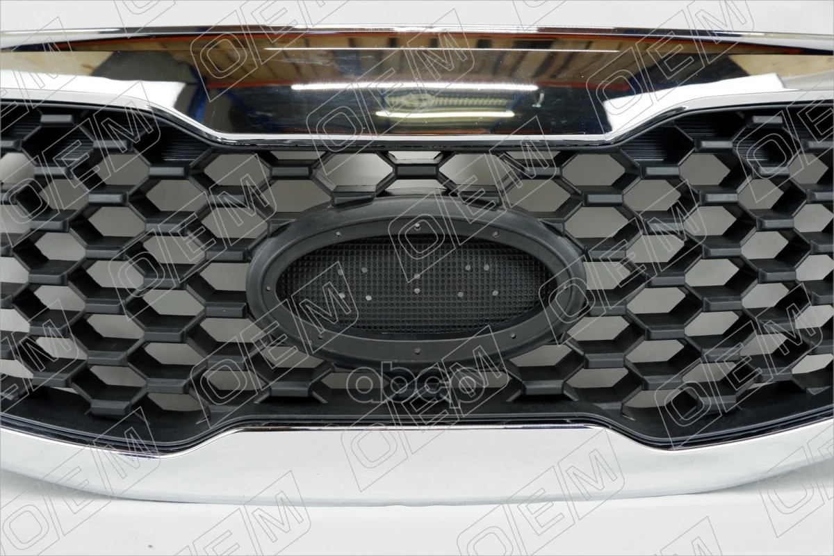 Решетка радиатора Kia Sorento 2 XM 2009-2012 - миниатюра 4