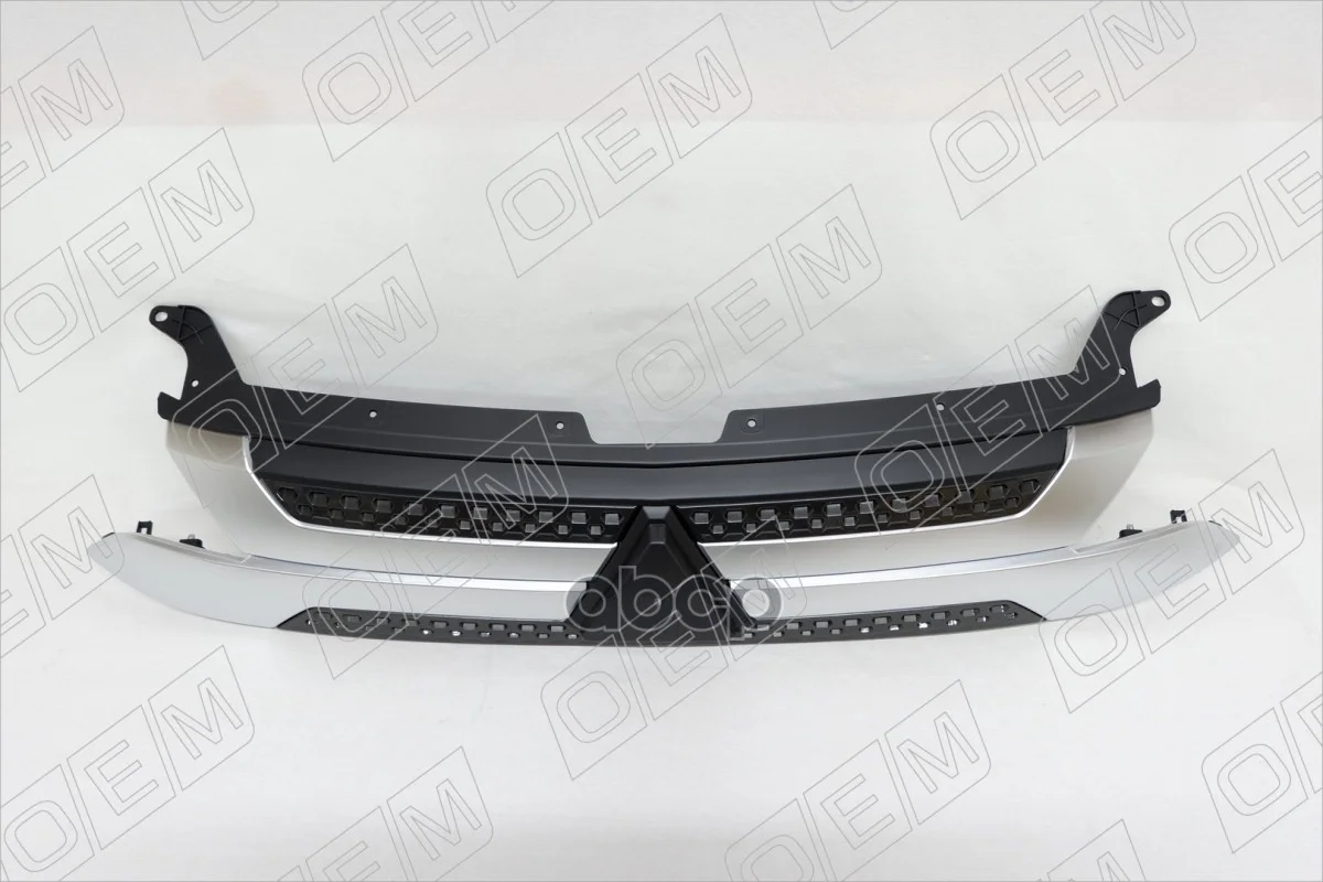 Решетка радиатора Mitsubishi Outlander 3 2019-2023 - миниатюра 2