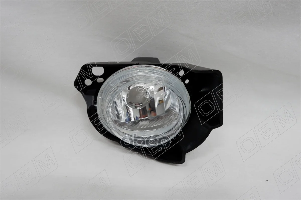 Фара противотуманная правая Mazda 3 3 BM 2013-2016 - изображение 1