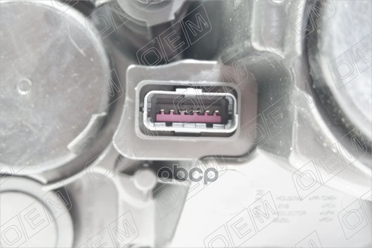 Фара правая Nissan Terrano D10 2017-2022, галоген, - миниатюра 4
