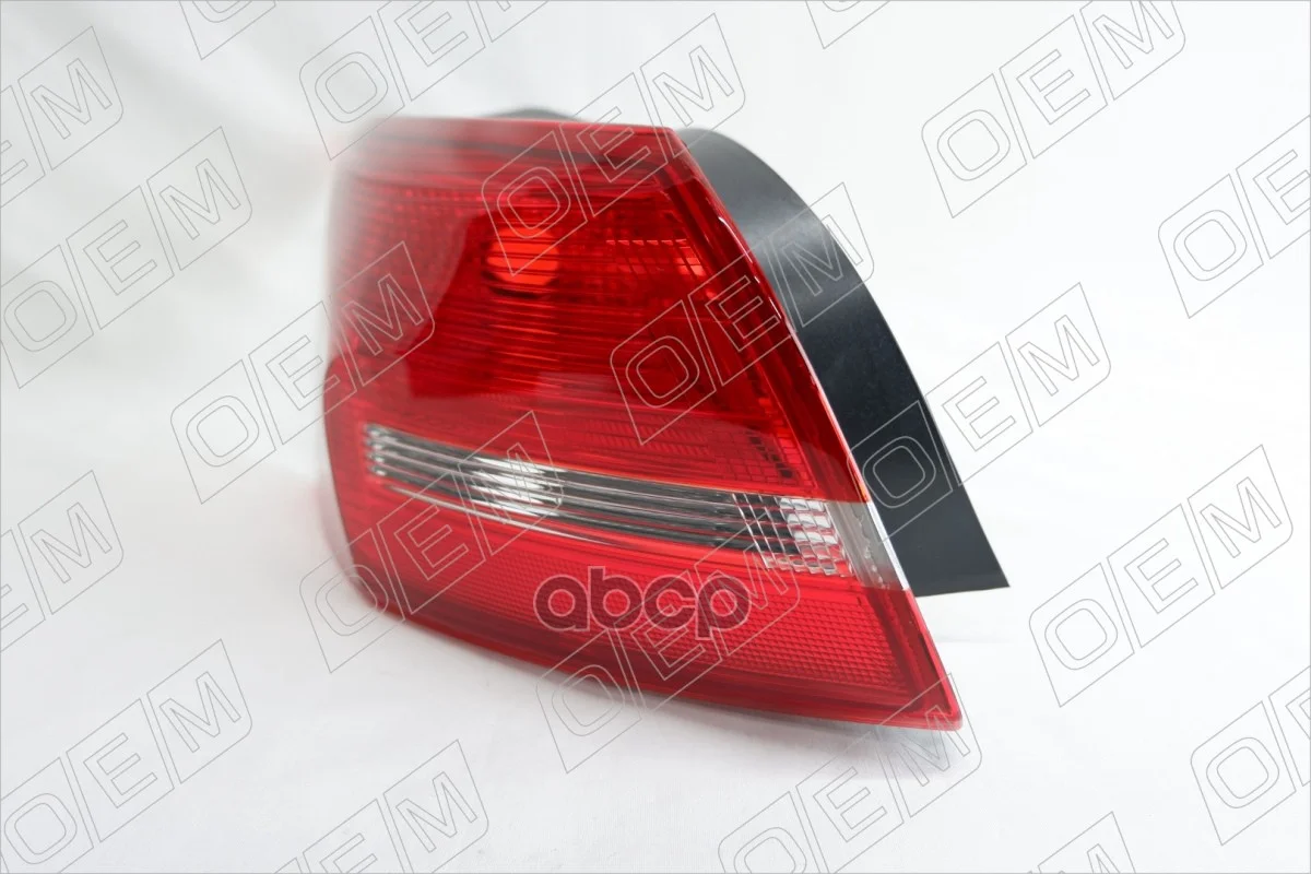 Фонарь левый внешний Ford Focus 3 седан, 2015-2019 - миниатюра 3