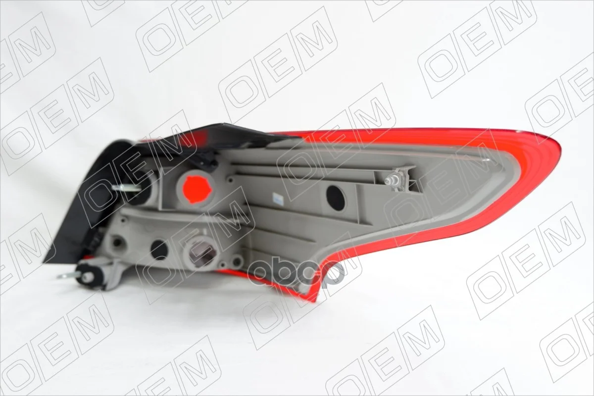 Фонарь левый внешний Ford Focus 3 седан, 2015-2019 - миниатюра 6