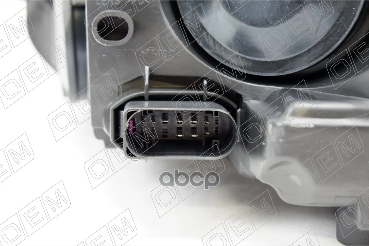 Фара правая Ford Focus 3 2015-2019, галоген, - миниатюра 2