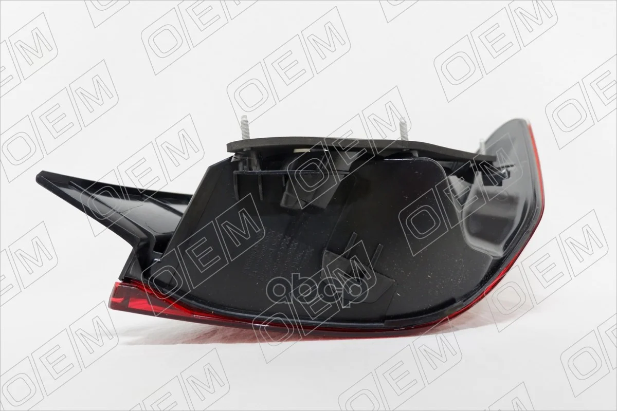 Фонарь левый внешний Toyota Camry 7 XV50 2014-2018 - миниатюра 2