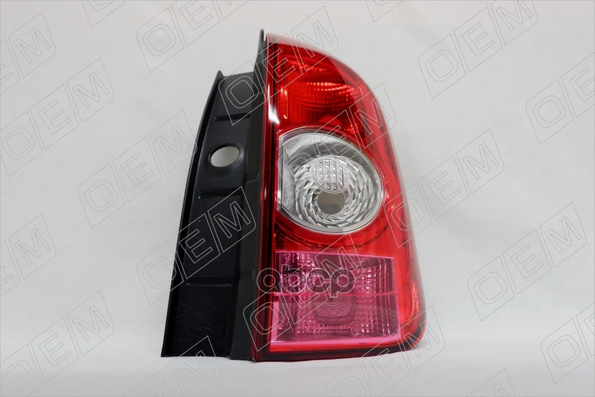 Фонарь правый Renault Duster 1 2011-2015 - миниатюра 4