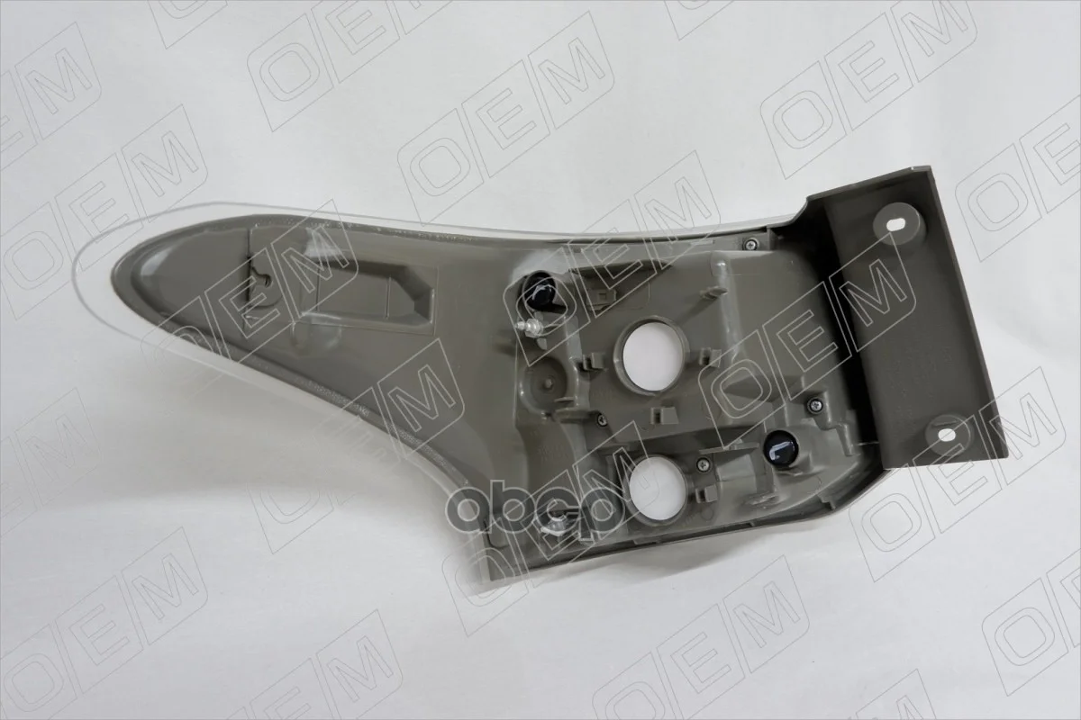 Фонарь правый Mitsubishi Outlander 3 2012-2014 - миниатюра 10