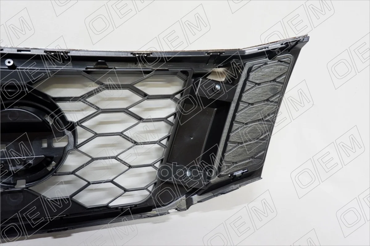 Решетка радиатора в сборе Nissan Terrano D10 - миниатюра 3