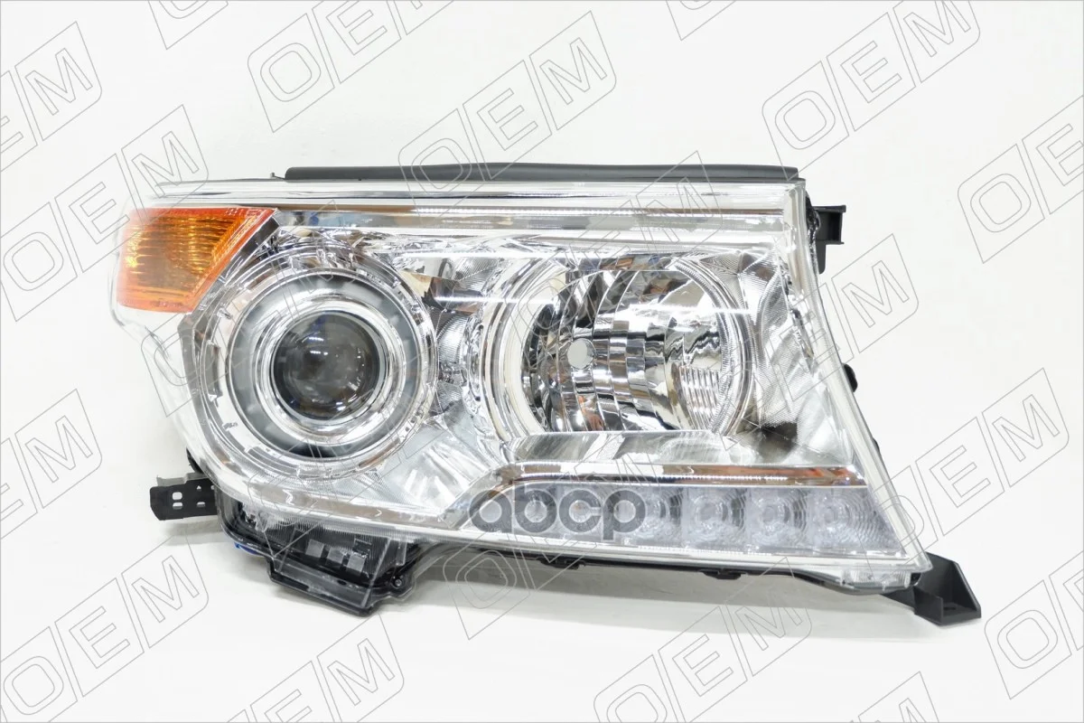 Фара правая Toyota Land Cruiser 200 2012-2015, - изображение 1