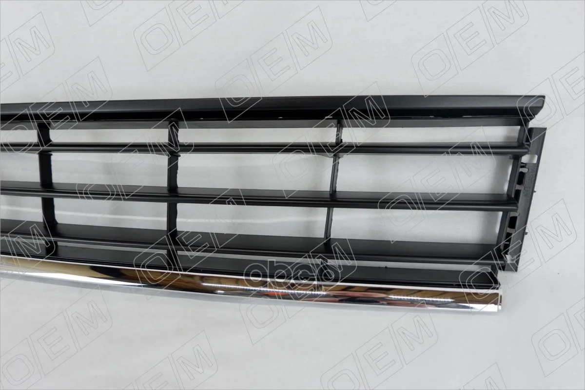 Решетка в бампер нижняя Volkswagen Passat B7 - миниатюра 3