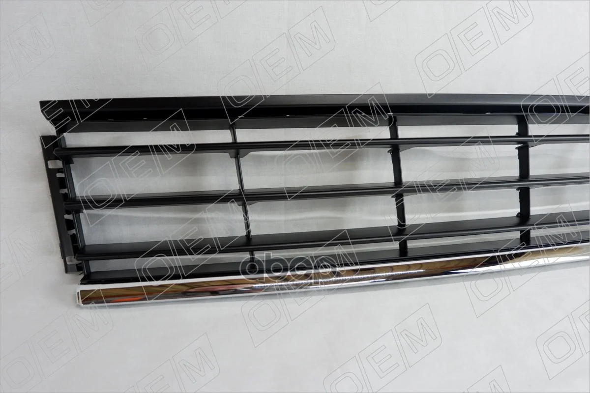 Решетка в бампер нижняя Volkswagen Passat B7 - миниатюра 5