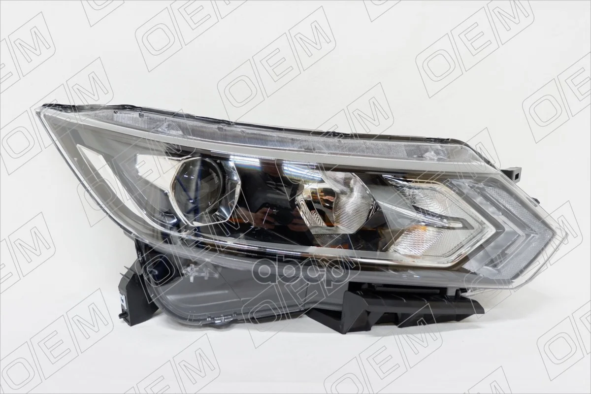 Фара правая Nissan Qashqai 2 j11 2017-2022, - изображение 1