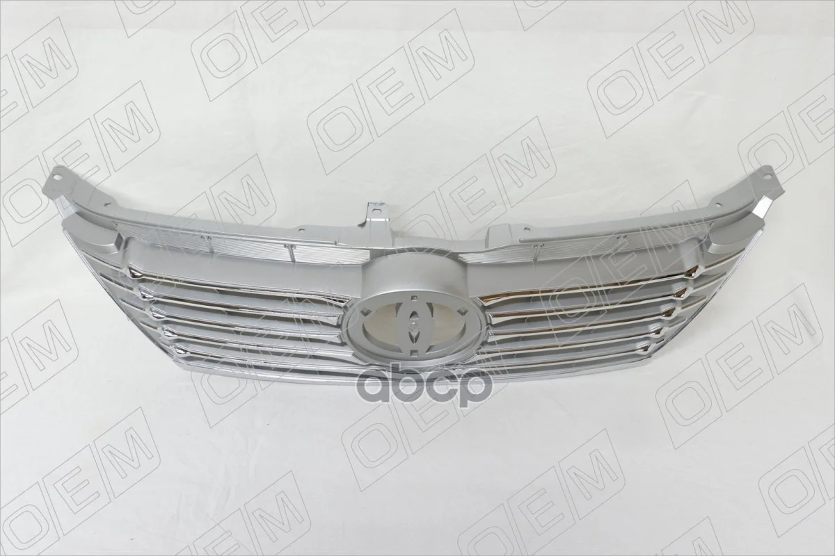 Решетка радиатора Toyota Camry 7 XV50 2011-2014 - миниатюра 3