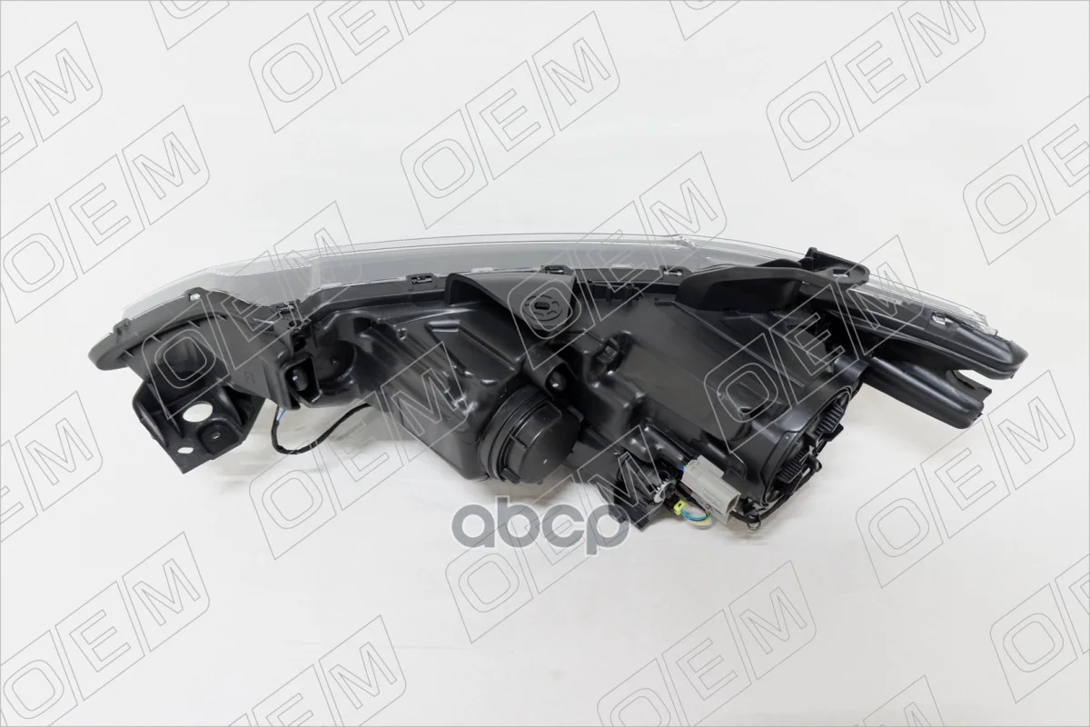 Фара правая Mitsubishi Outlander 3 2015-2023, - миниатюра 2
