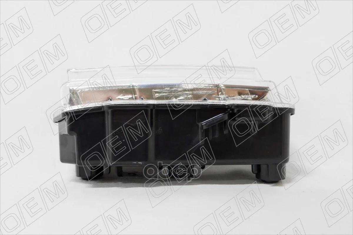 Ходовой огонь левый Mitsubishi Pajero 4 2014-нв - миниатюра 4