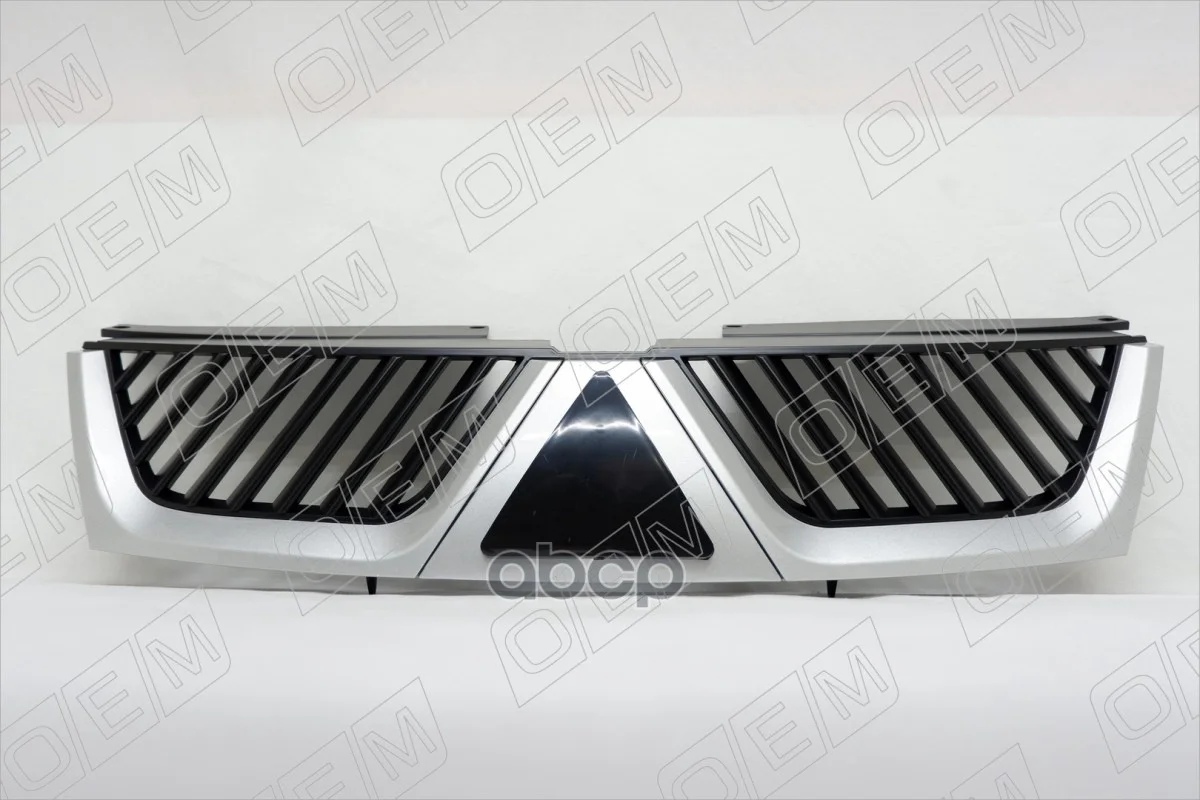 Решетка радиатора Mitsubishi Outlander 2 XL - миниатюра 4
