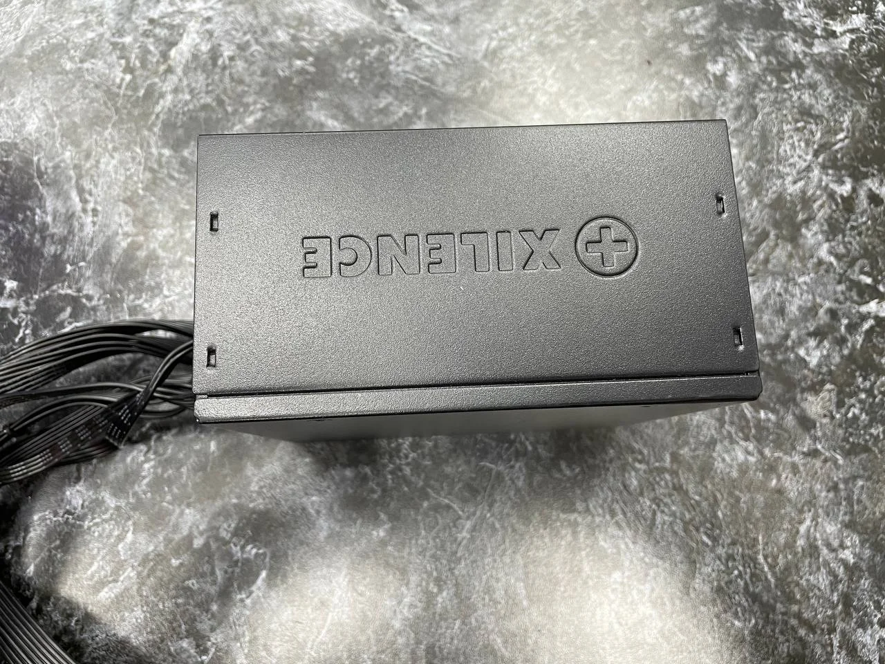 Блок питания 650W Xilence XP650R10 модульный - миниатюра 3