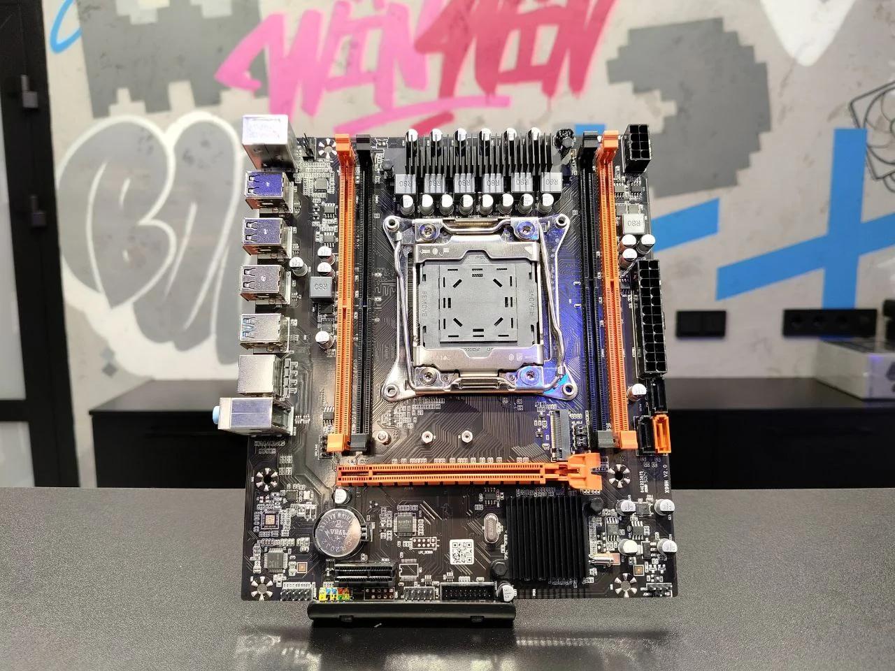 Материнская плата X99H 2011-3 4DDR4 - изображение 1
