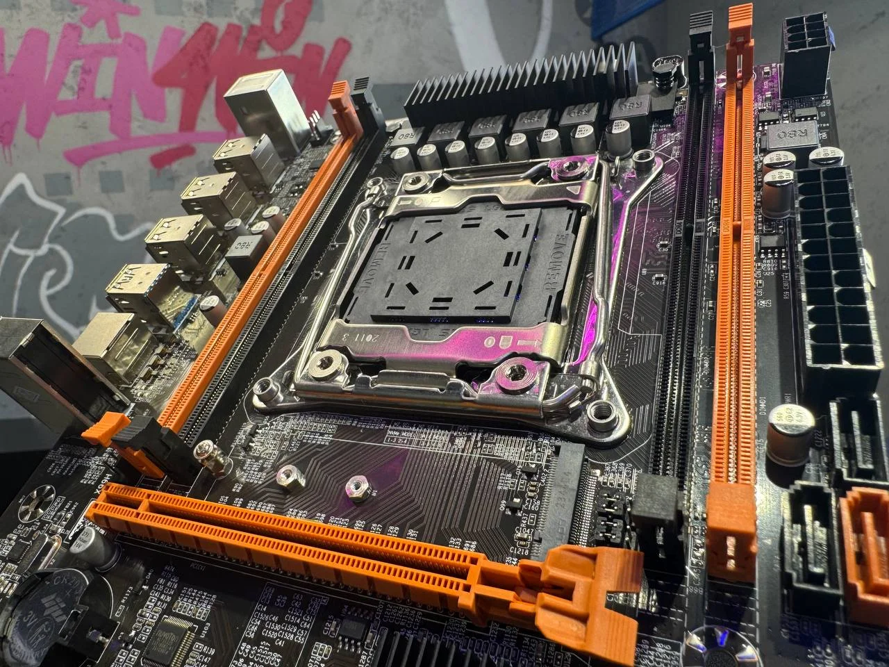 Материнская плата X99H 2011-3 4DDR4 - миниатюра 7