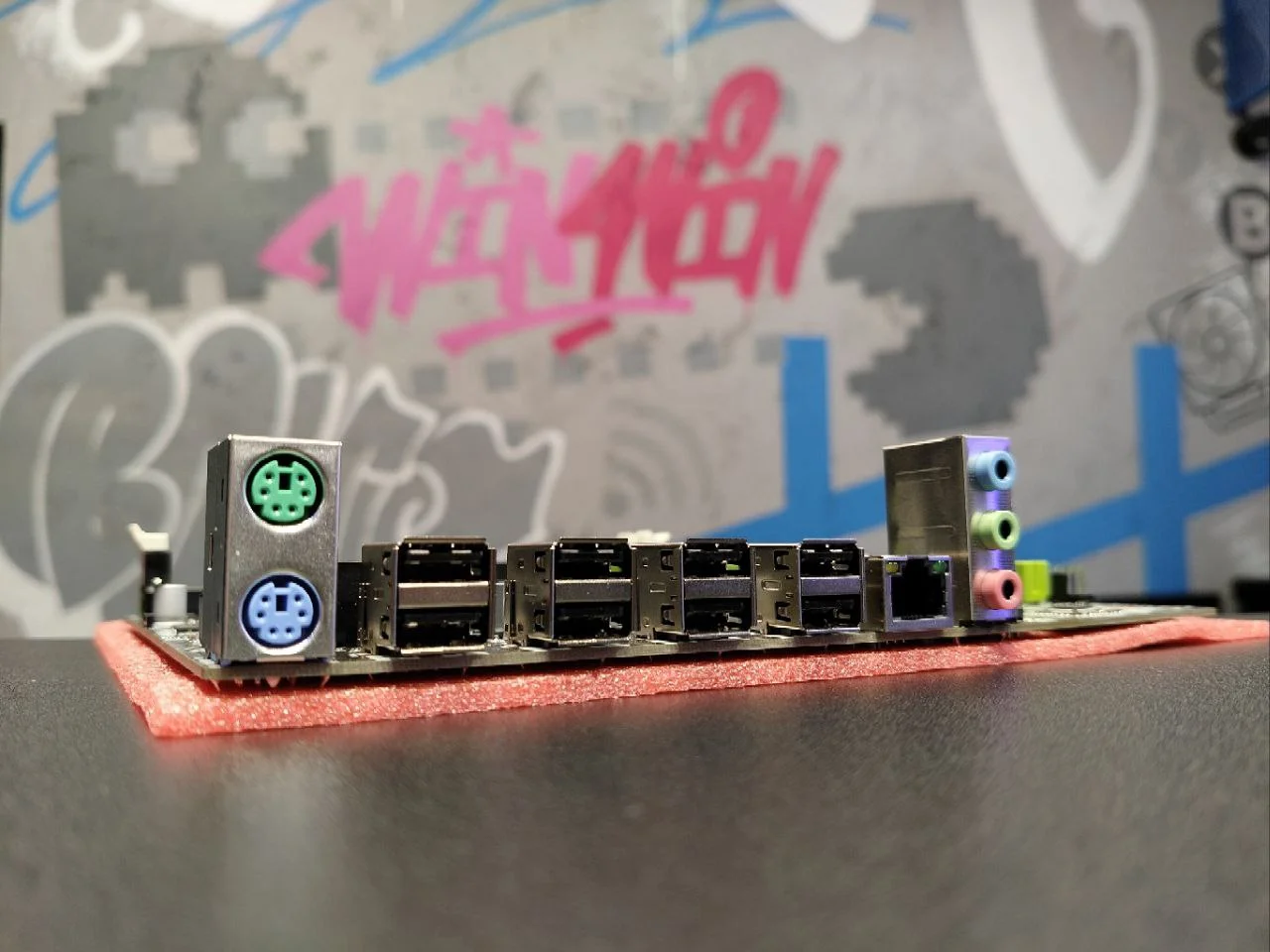 Материнская плата X79 1356 DDR3 - миниатюра 4