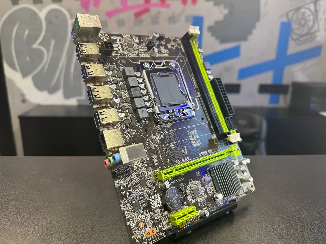Материнская плата X79 1356 DDR3 - миниатюра 6