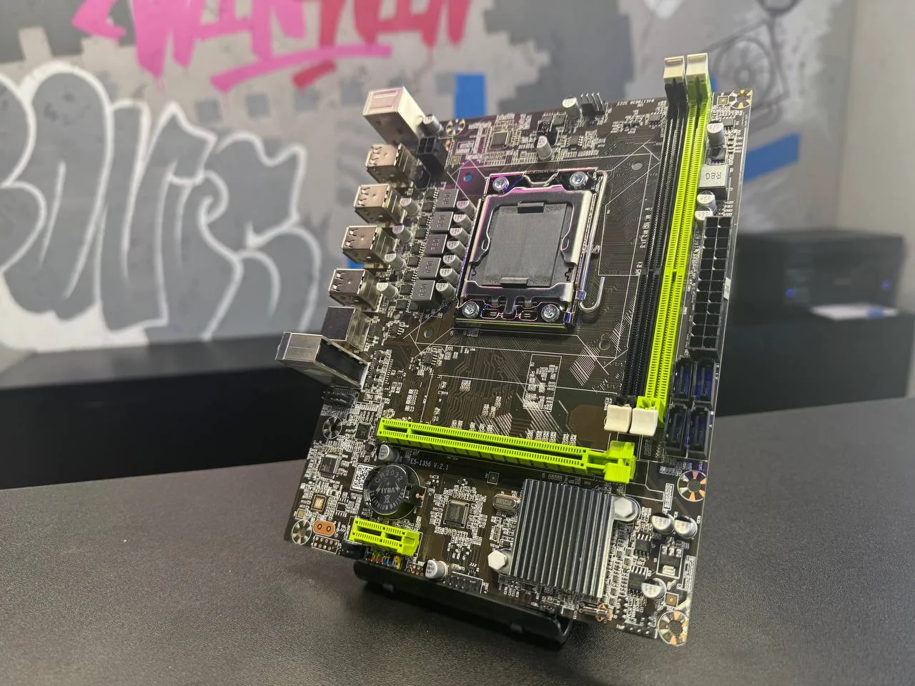 Материнская плата X79 1356 DDR3 - миниатюра 7