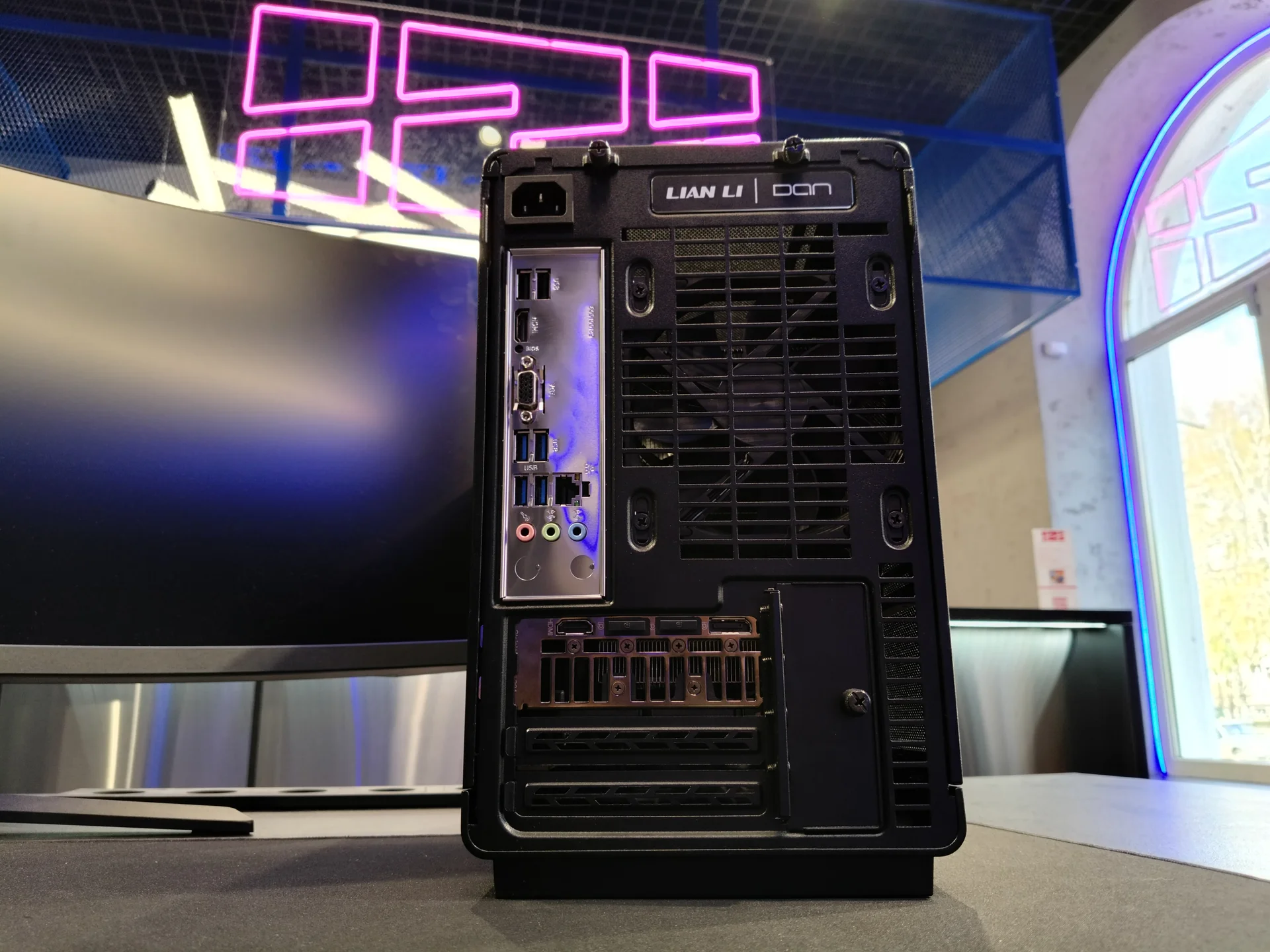 Игровой ПК Ryzen 5 8400F, RTX 4060, 32Gb, SSD 1Tb - миниатюра 7