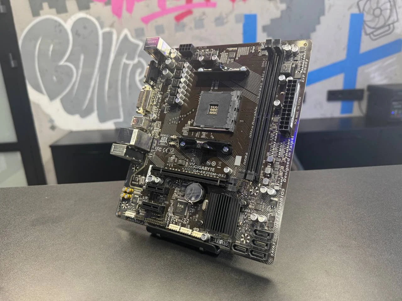 Материнская плата gigabyte GA-AB350M-DS2 AM4 DDR4 - миниатюра 7