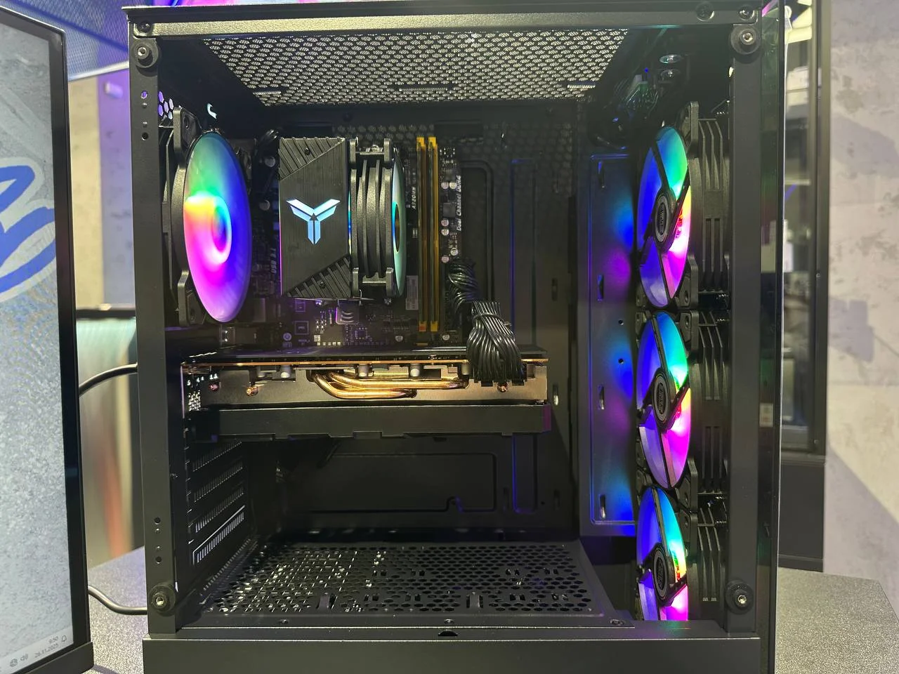 Игровой ПК Ryzen 5 5500, RX 5700 XT, 16Gb, SSD 480Gb - миниатюра 4