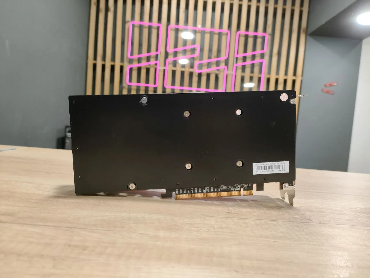 Видеокарта Soyo AMD Radeon RX5700XT 8Gb - миниатюра 2