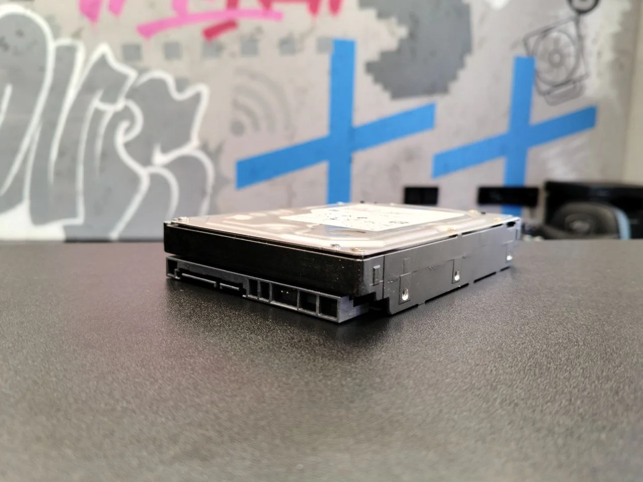 Жесткий диск 6 tb HDD 3.5'' WD, HUS726T6TALE6L4 - миниатюра 7