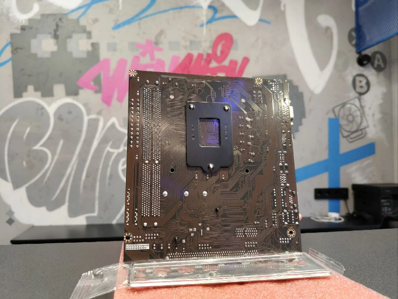 Материнская плата B75 с M2 1155 DDR3 - миниатюра 2
