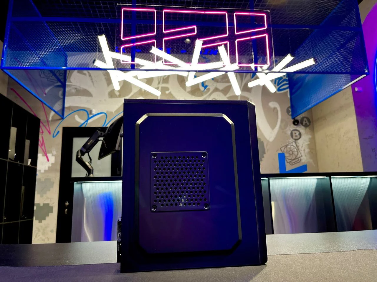 Корпус для пк TESLA 1708BM, MATX, ЧЁРНЫЙ - миниатюра 4