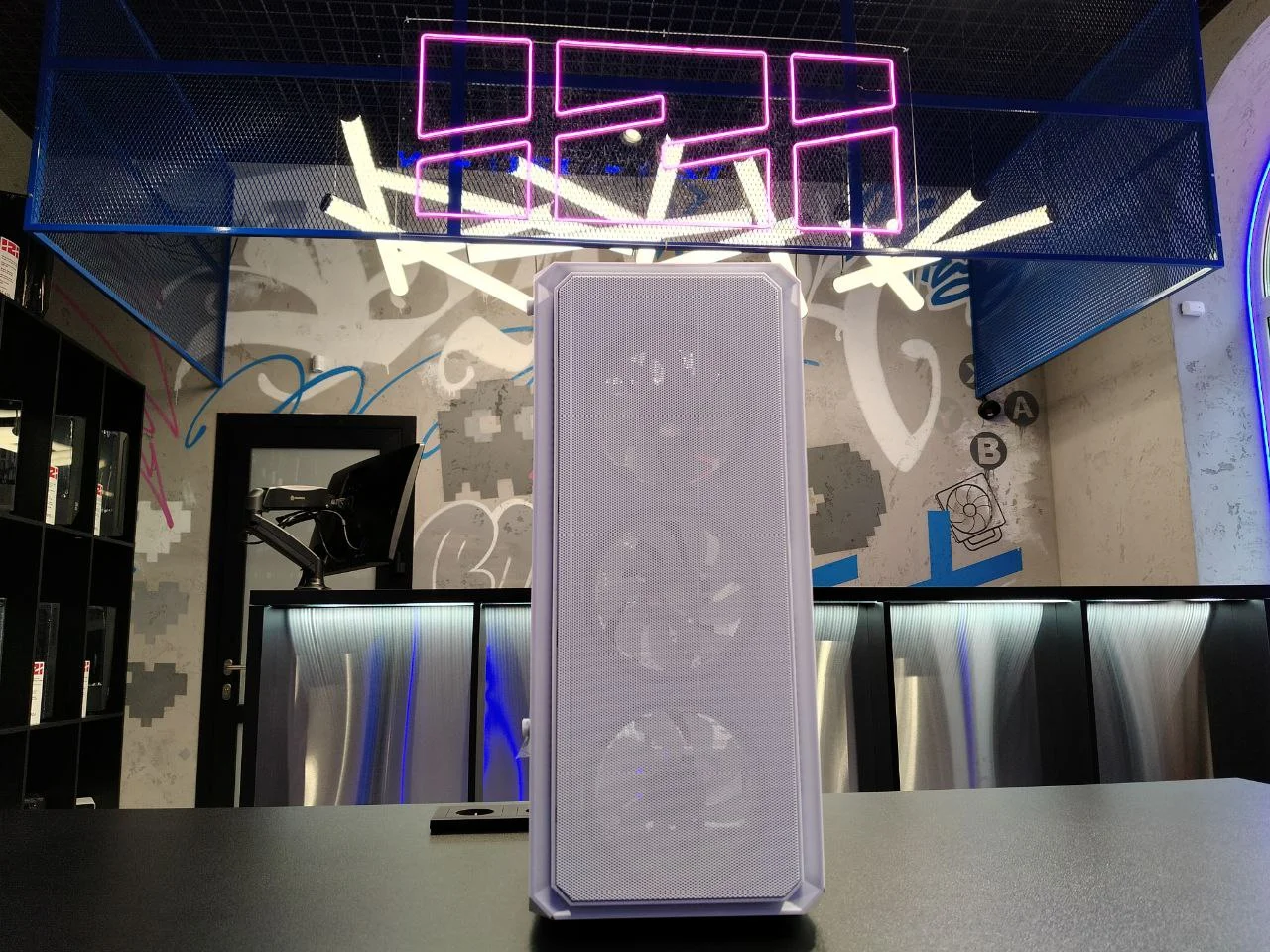 Корпус BaseTech eXtreme GFX-03 белый 4xRGB - миниатюра 3