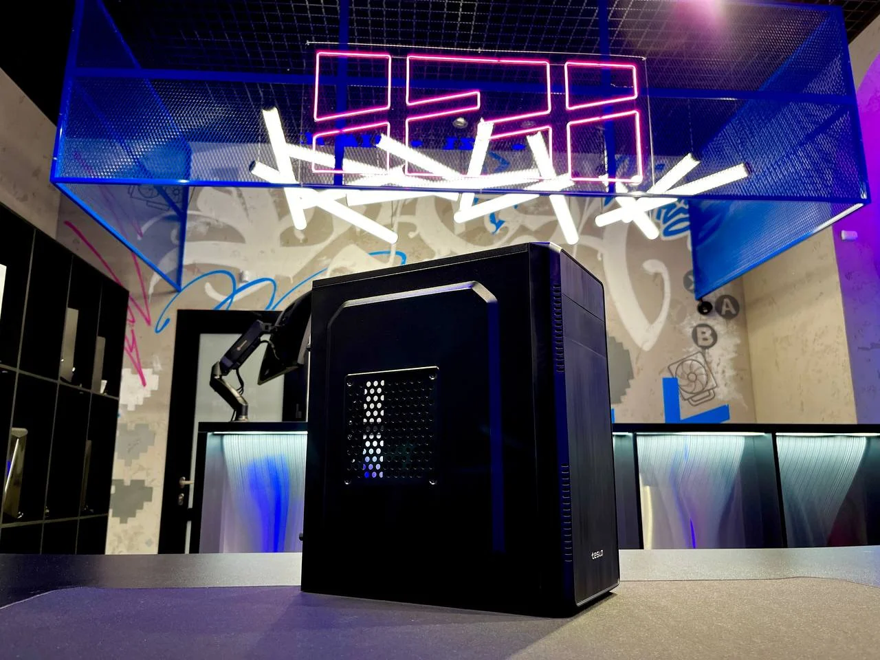 Корпус для пк TESLA 1703BM, MATX, ЧЁРНЫЙ - изображение 1