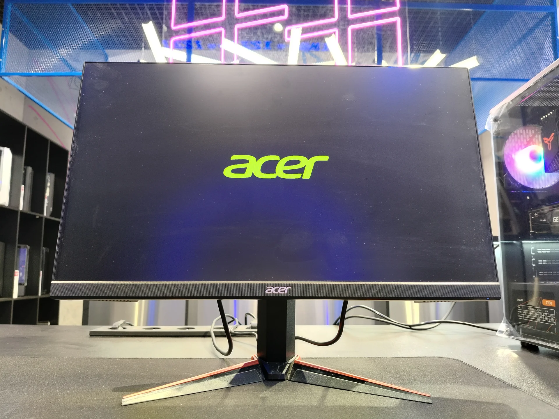 Игровой монитор 21.5" Acer VG220Qbmiix, 75 Гц - миниатюра 2