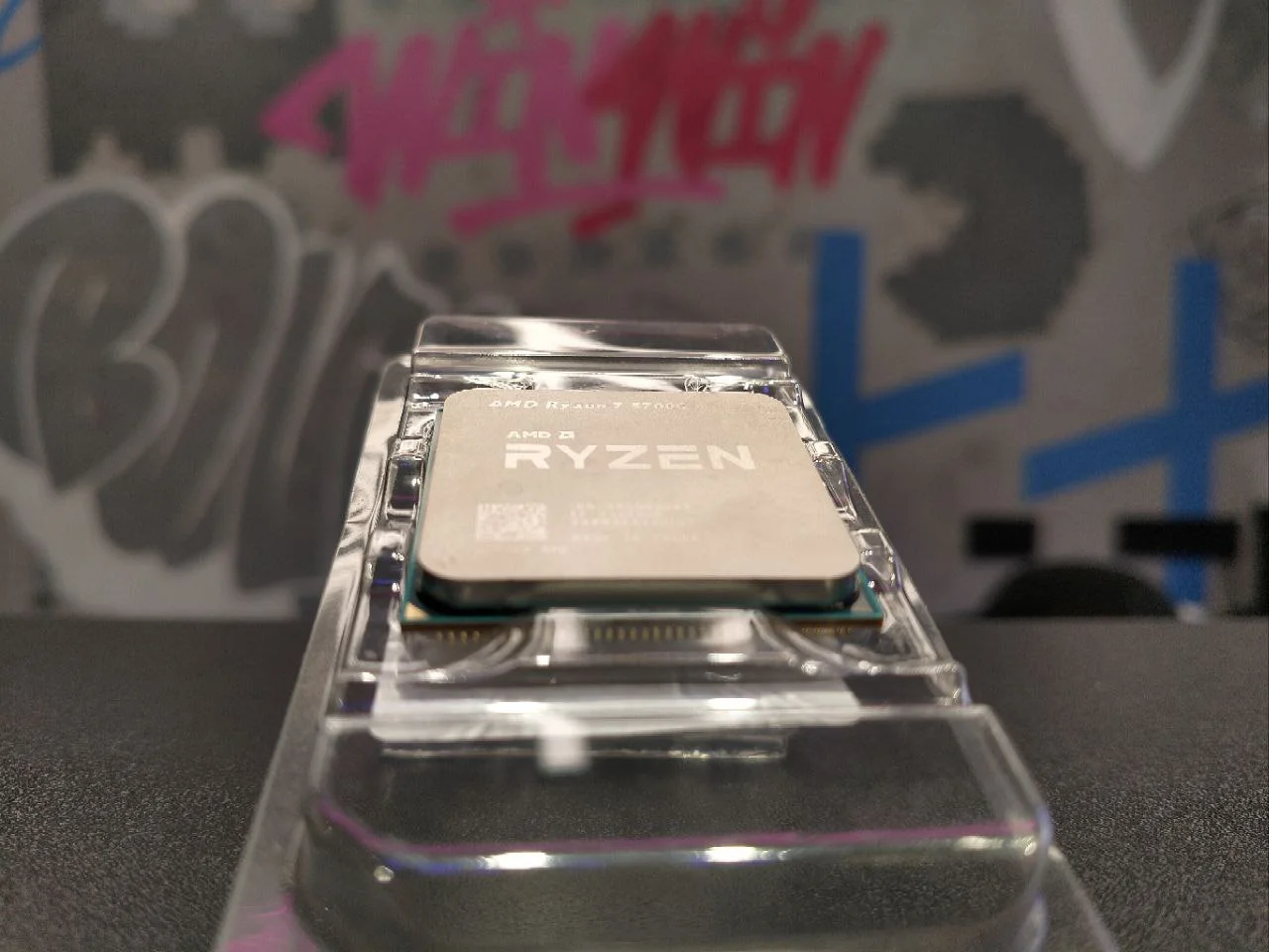 Процессор AMD Ryzen 7 5700G, AM4, 4.6GHz, 8/16 - миниатюра 4