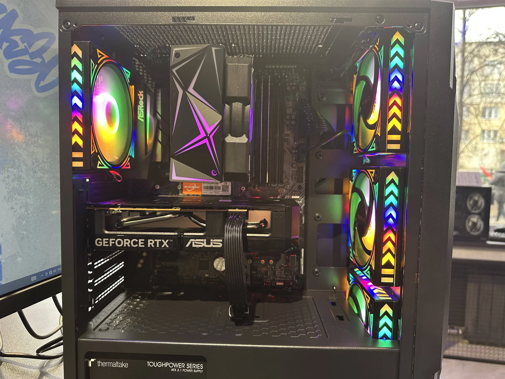 Игровой ПК Ryzen 7 5700X, RTX 5060, 32Gb, SSD 1Tb - миниатюра 3
