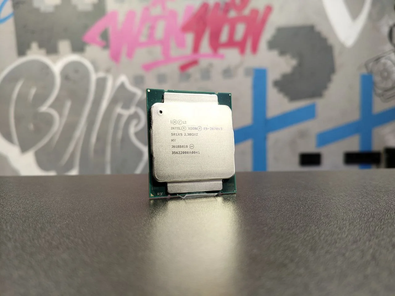 Процессор Intel Xeon E5 2670v3, 2011-3, 3.1GHz, 12/24 - миниатюра 4