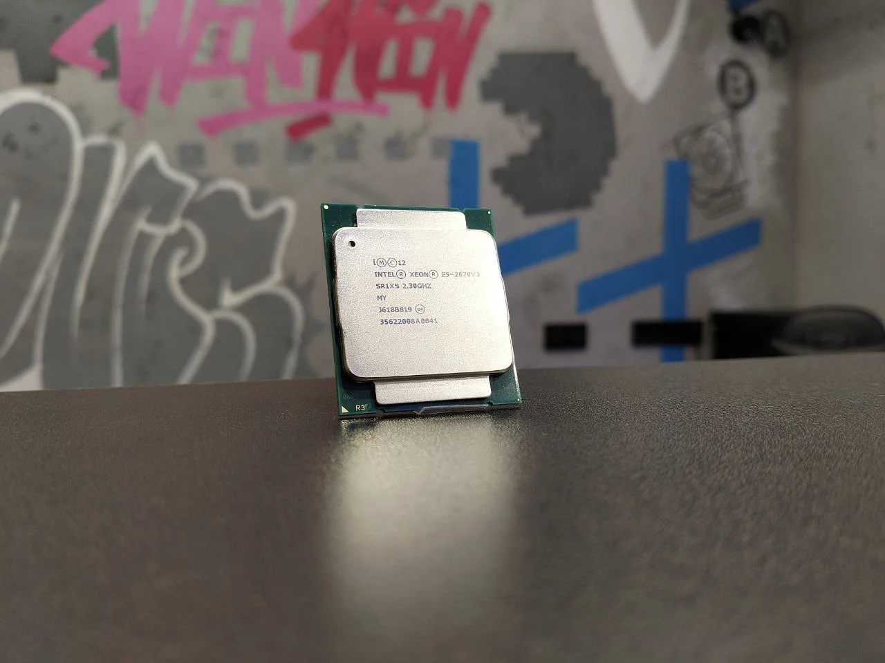 Процессор Intel Xeon E5 2670v3, 2011-3, 3.1GHz, 12/24 - миниатюра 5