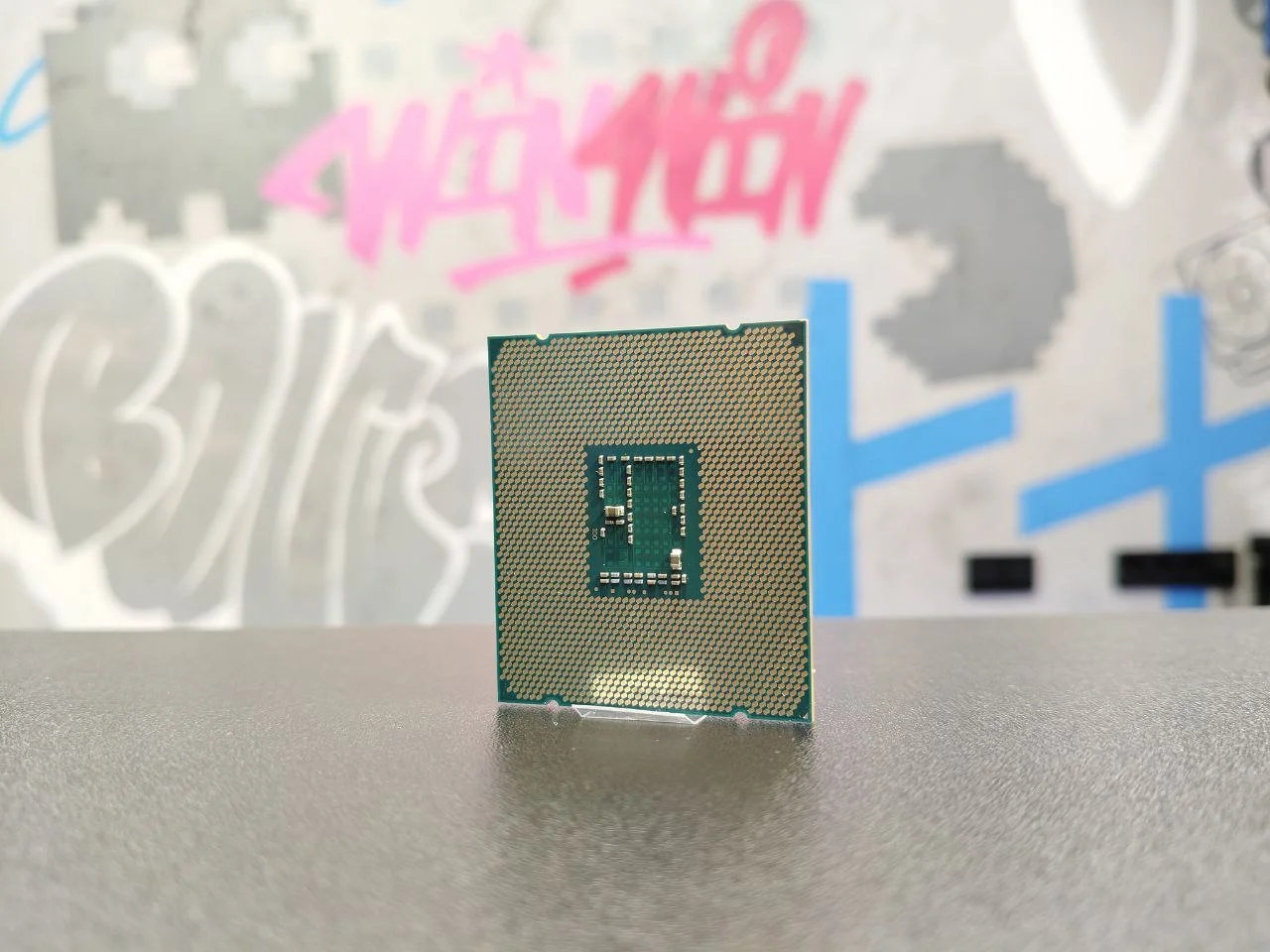Процессор Intel Xeon E5 2670v3, 2011-3, 3.1GHz, 12/24 - миниатюра 6