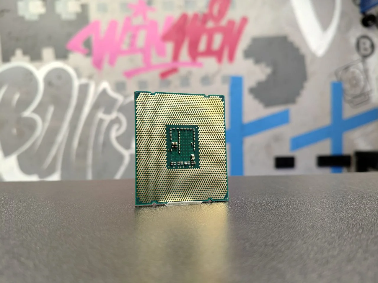 Процессор Intel Xeon E5 2670v3, 2011-3, 3.1GHz, 12/24 - миниатюра 7