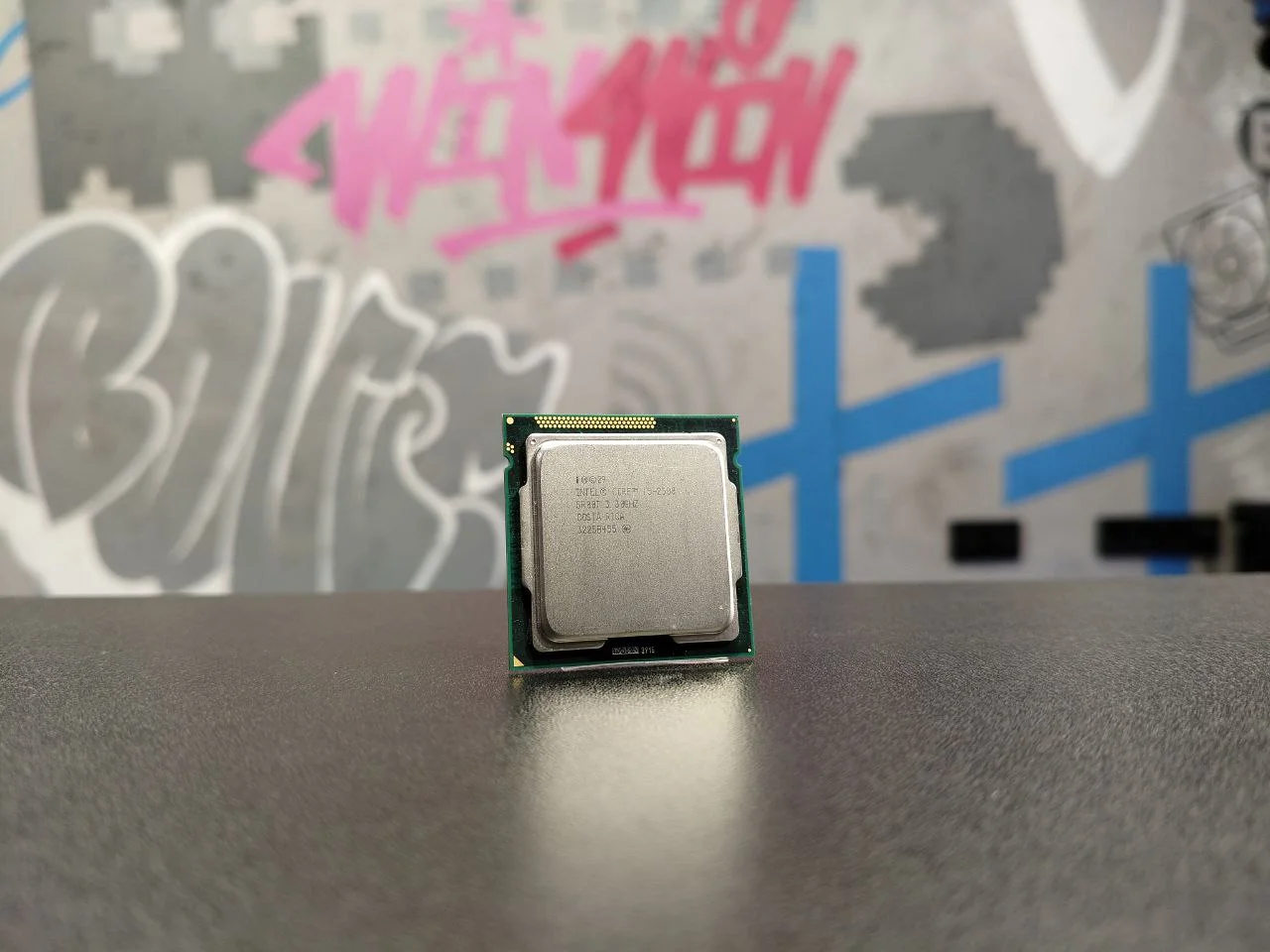 Процессор Intel Core i5 2500, 1155, 3.7GHz, 4/4 - миниатюра 2
